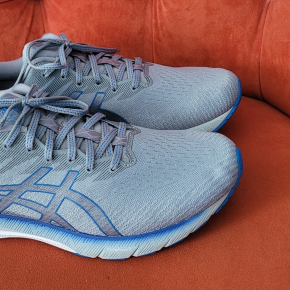 ASICS Men\'s GT-2000 10 Running Shoe (NO INSOLE) Size 11.5 main image 13